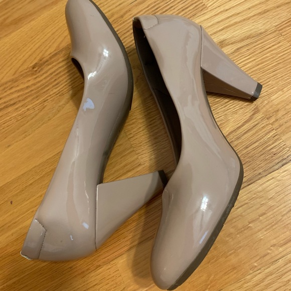 Nude/pink heels. Worn once!! - Picture 3 of 3